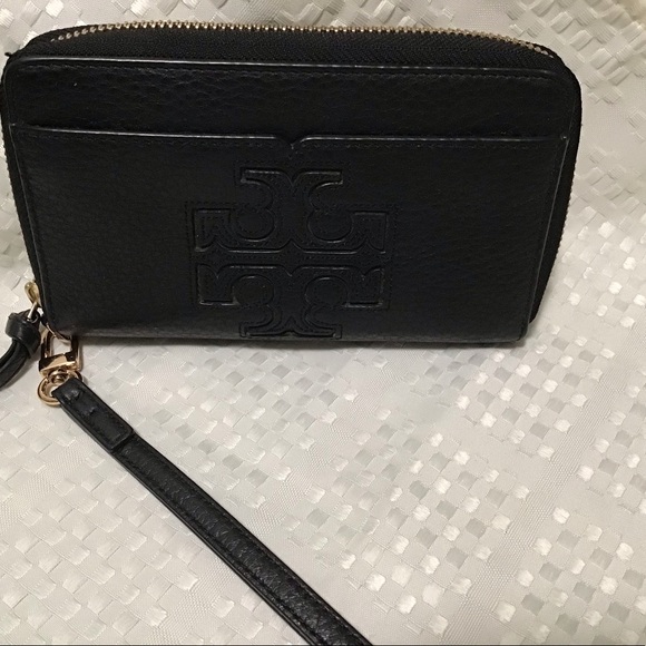 TORY BURCH - authentic - black pebble grain LEATHER wallet wristlet - Picture 6 of 7